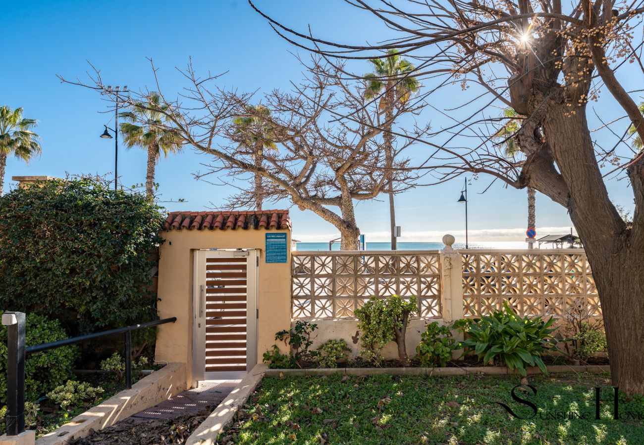 Apartment in Torremolinos - Beachfront place with Balcony & Pool REF065