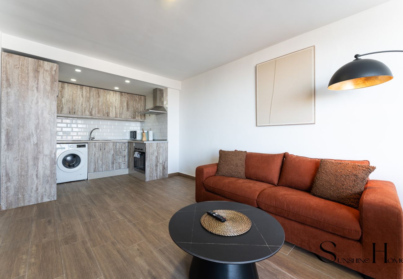 Apartment in Benalmádena - Levante, Stylish apartment for 4 persons, midstay