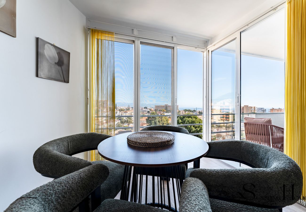 Apartment in Benalmádena - Levante, Stylish apartment for 4 persons, midstay