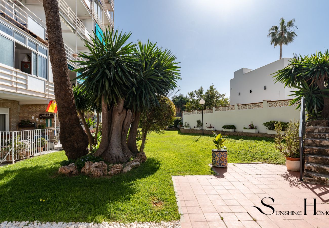 Apartment in Benalmádena - Levante, Stylish apartment for 4 persons, midstay