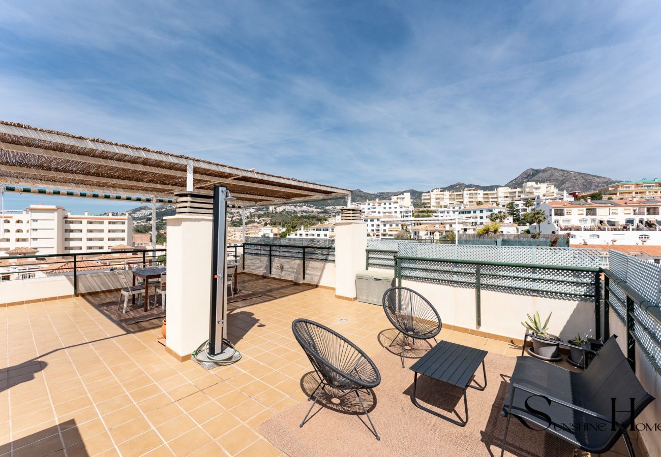 Apartment in Benalmádena - 3 Bed Penthouse With Stunning views 