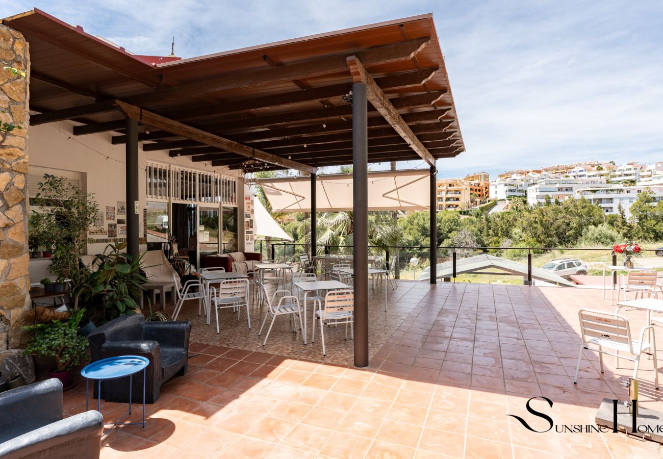 Apartment in La Cala de Mijas - Riviera Paradise | Terrace, Pools & Views REF902