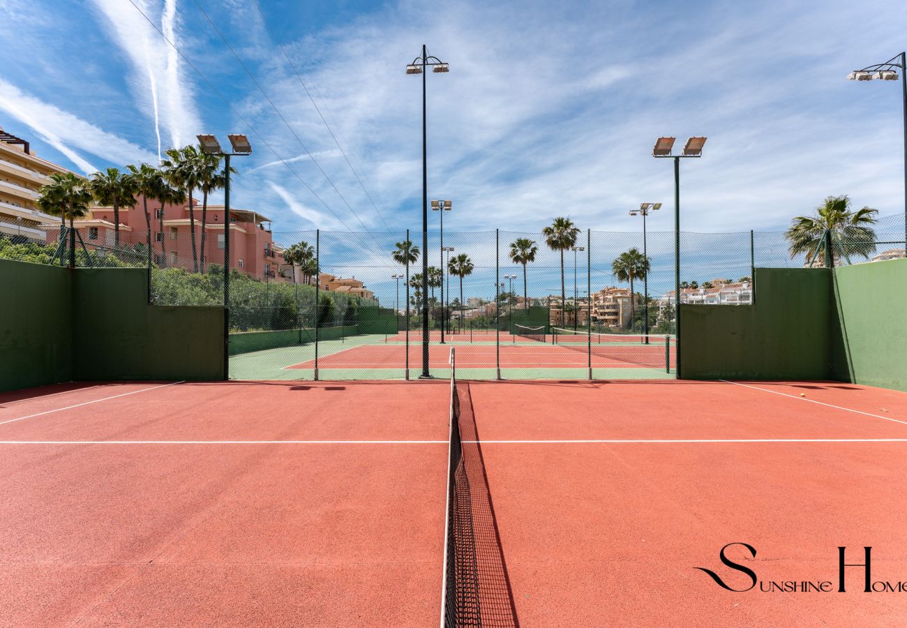 Apartment in La Cala de Mijas - Riviera Paradise | Terrace, Pools & Views REF902