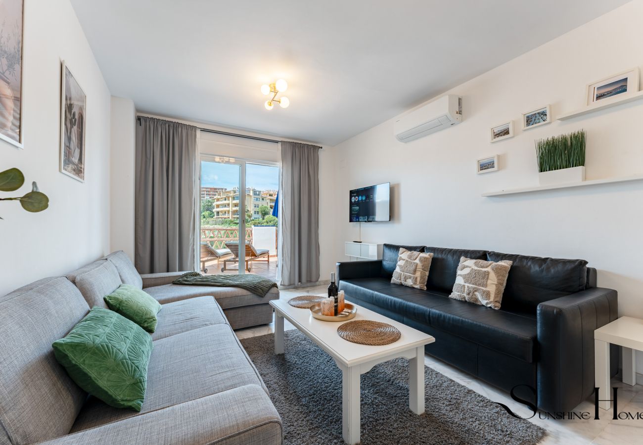 Apartment in La Cala de Mijas - Riviera Paradise | Terrace, Pools & Views REF902
