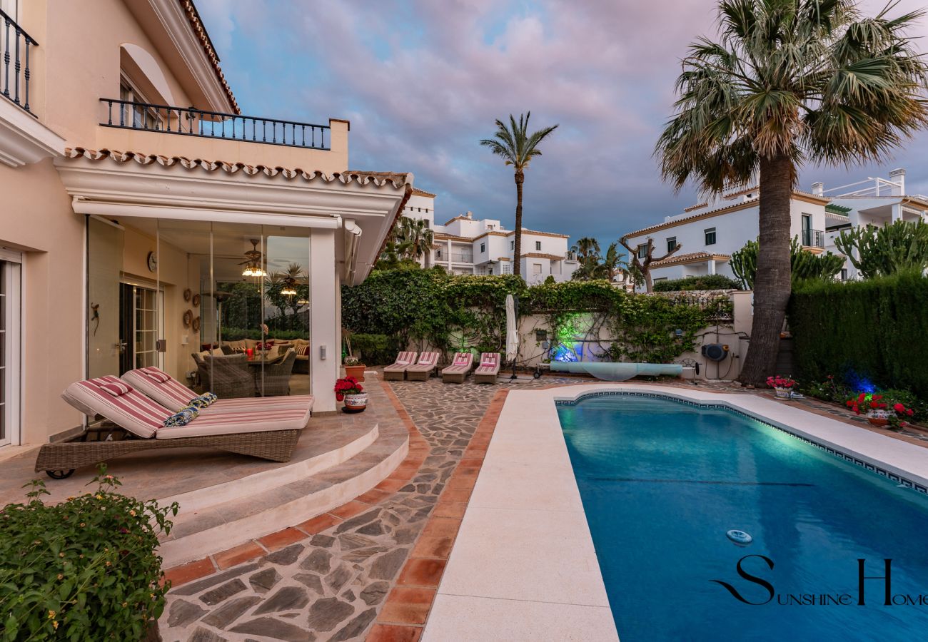 Villa in Alhaurín el Grande - Luxury 3BR Villa by Alhaurín Golf w/ Heated Pool REF011