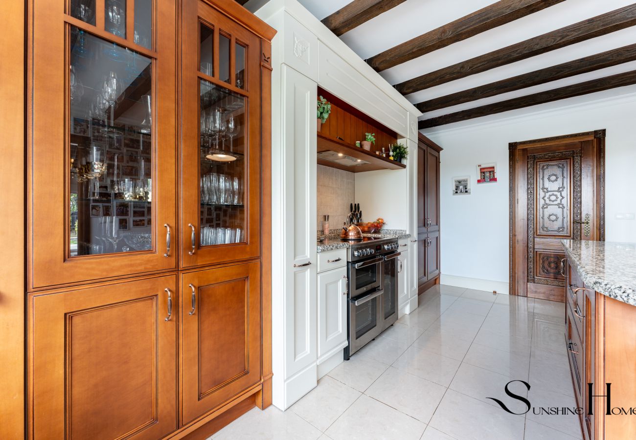 Villa in Alhaurín el Grande - Luxury 3BR Villa by Alhaurín Golf w/ Heated Pool REF011