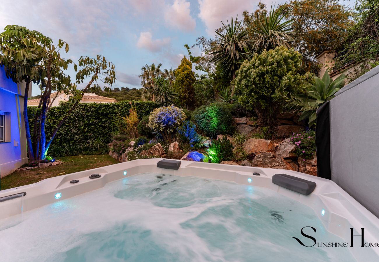 Villa in Alhaurín el Grande - Luxury 3BR Villa by Alhaurín Golf w/ Heated Pool REF011