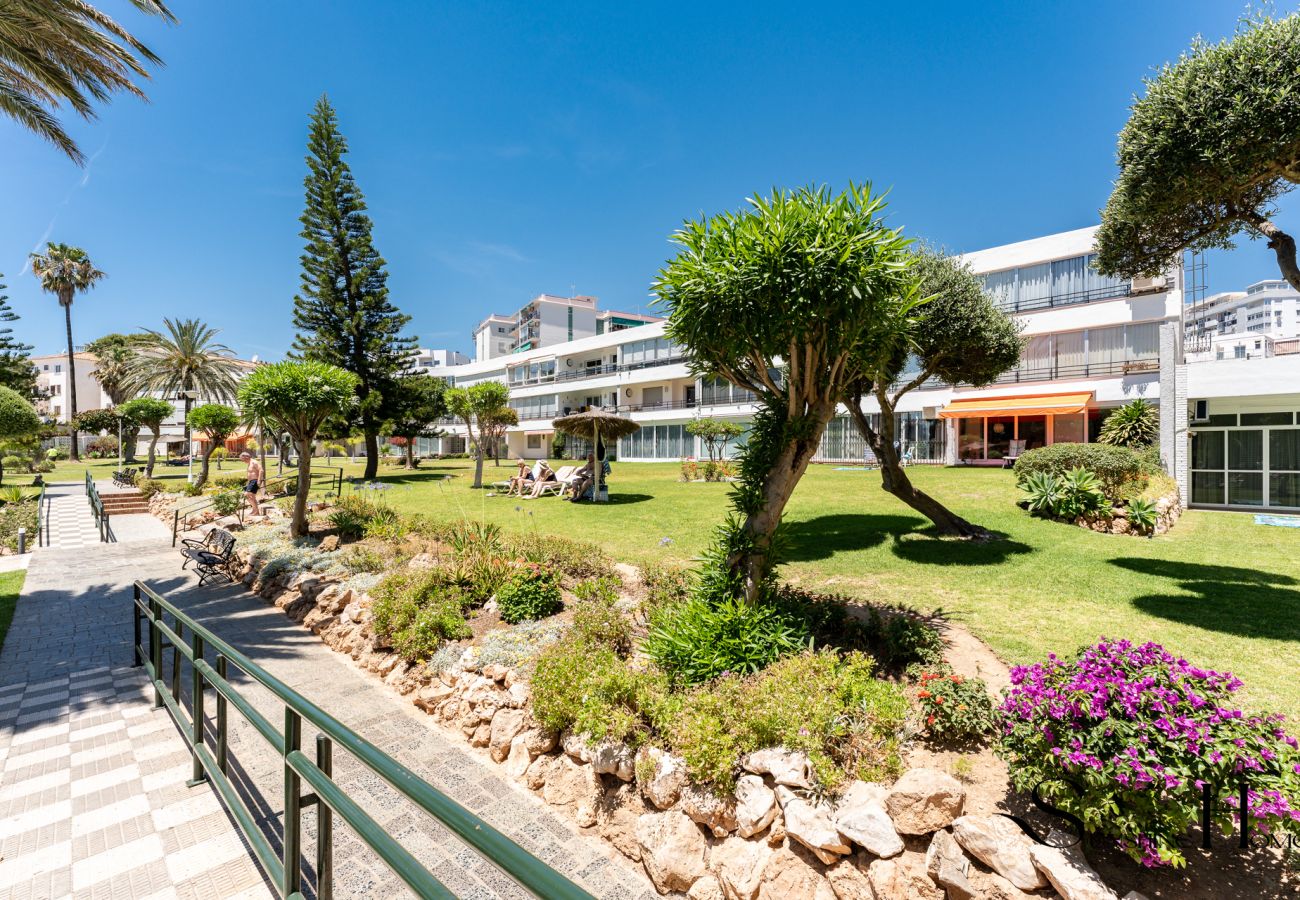 Apartment in Benalmádena - Sea View Gem Near Benalmádena Beach REF075