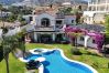 Villa in Benalmádena - Luxury 5BR Villa Benalmádena | Pool & Jacuzzi REF073