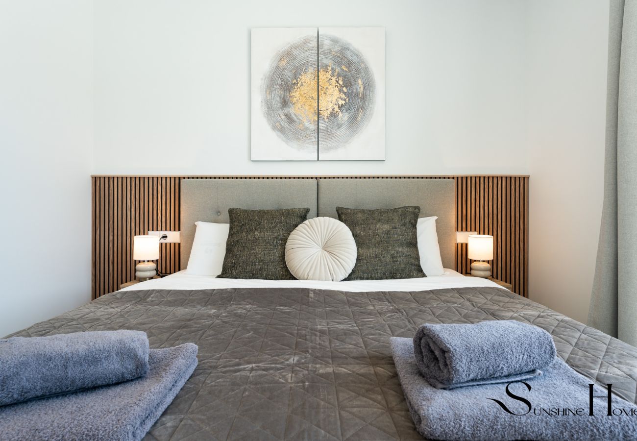 Apartment in Mijas Costa - Golf View Penthouse with Pool & Gym Access
