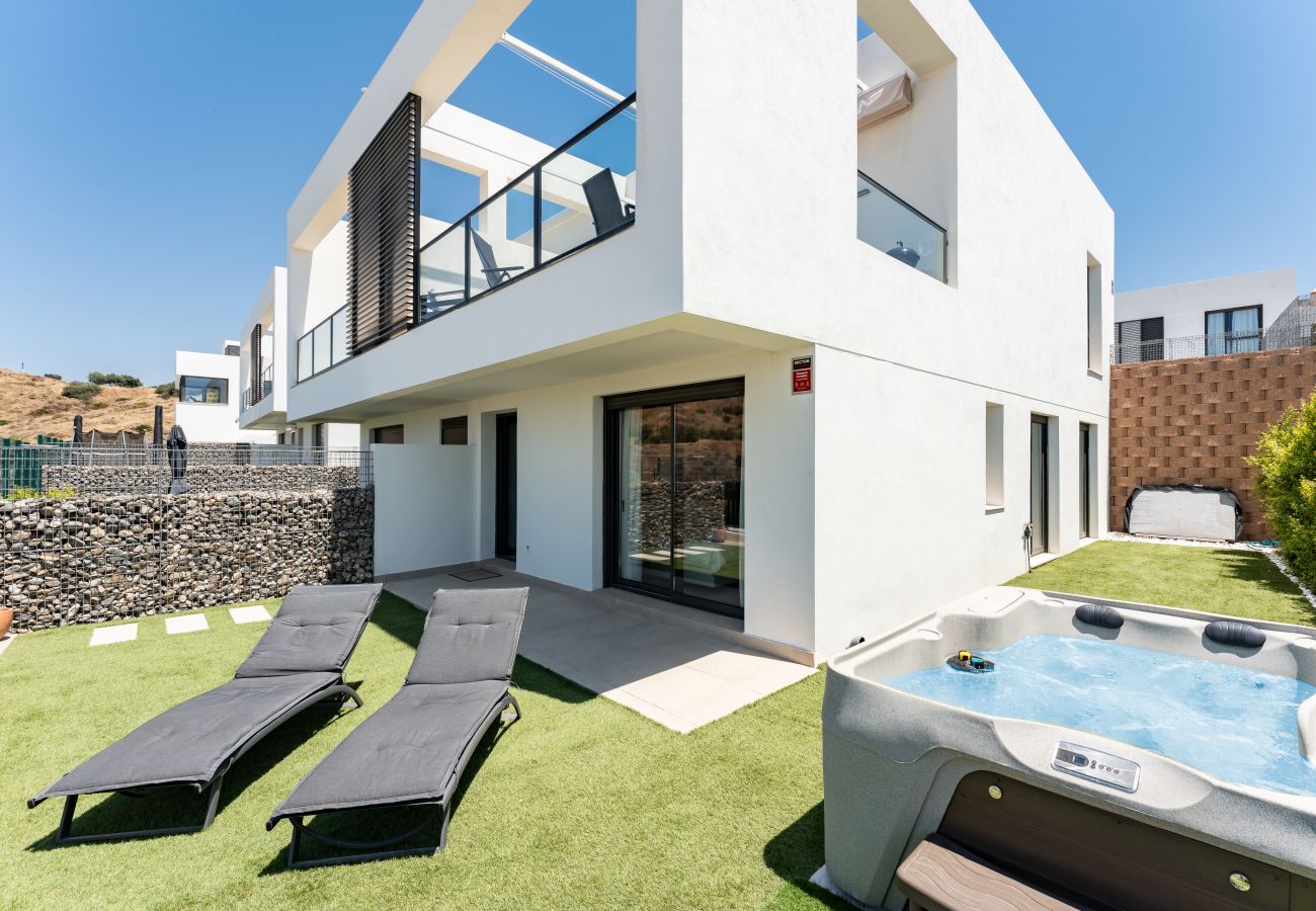 Terraced House in Mijas - Alya Mijas - Villa Solmare - Direct Sea View and Jacuzzi 