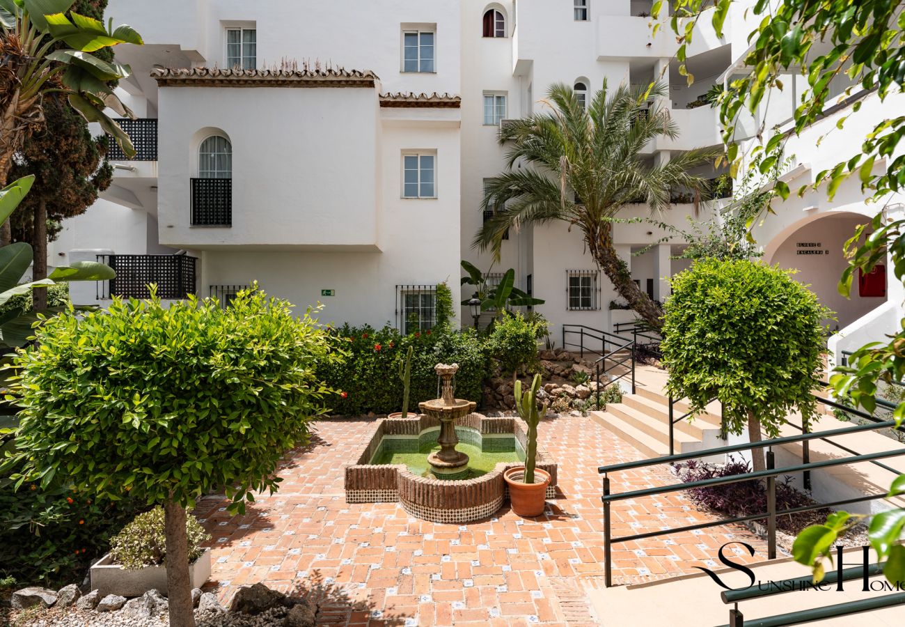 Apartment in Benalmádena - Pueblo Quinta Paradise | 1BR Near Beach