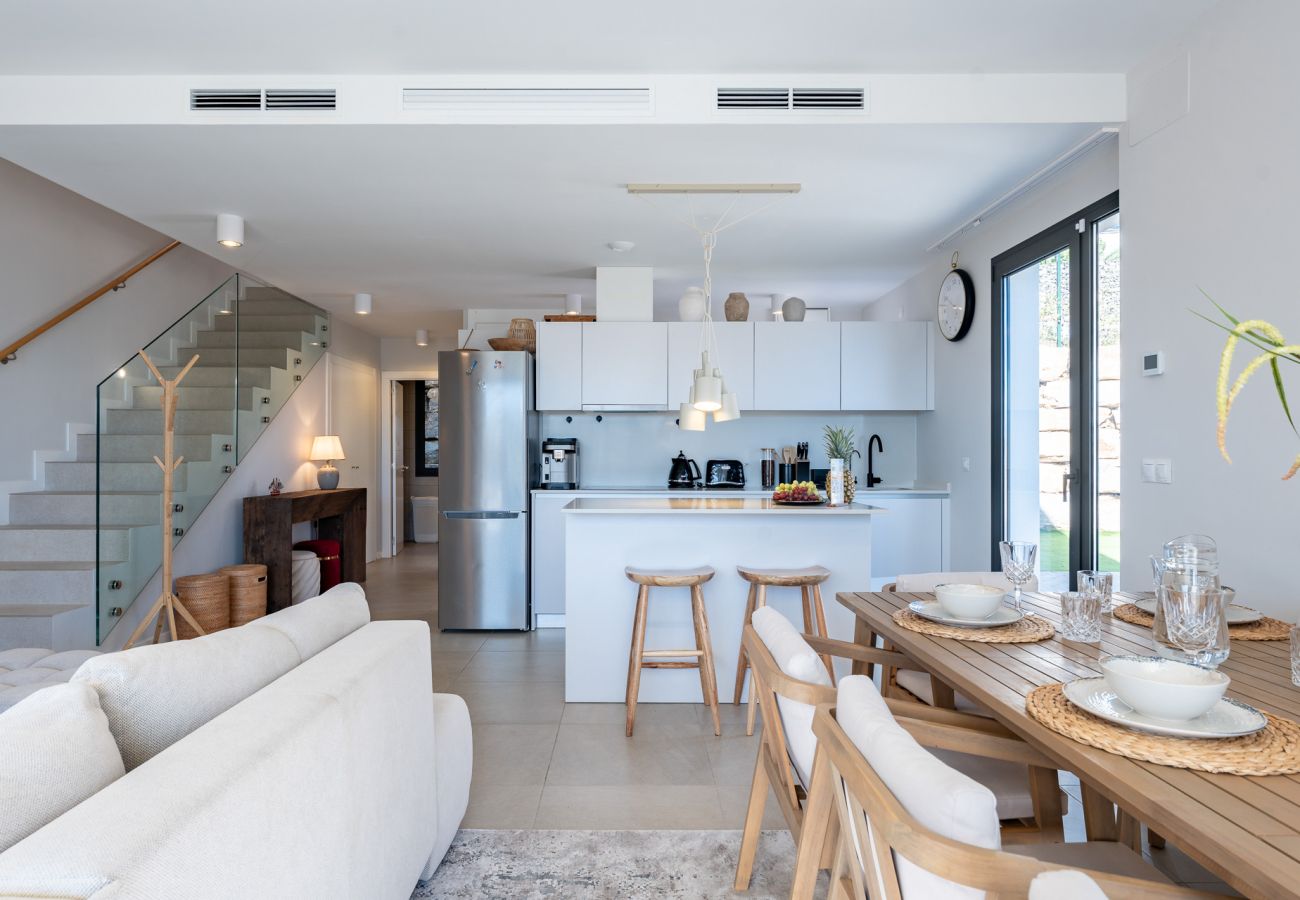 Terraced House in Mijas - Luxury 4Bed Villa in Mijas – Sea View, Pool REF083